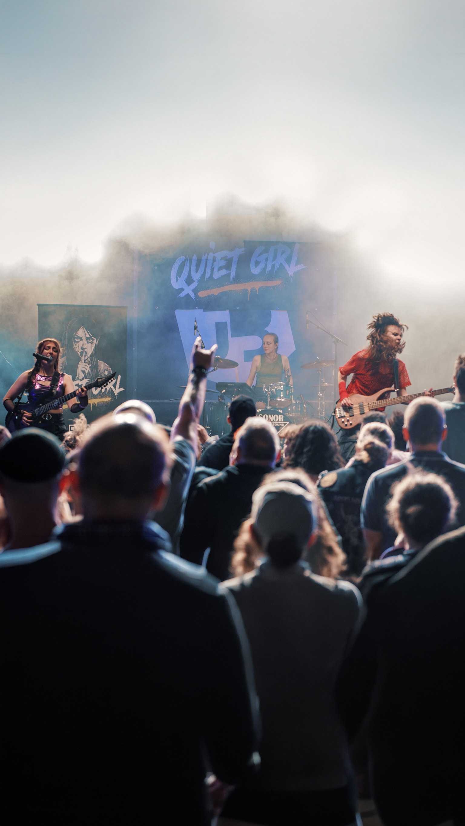 Quiet girl 
