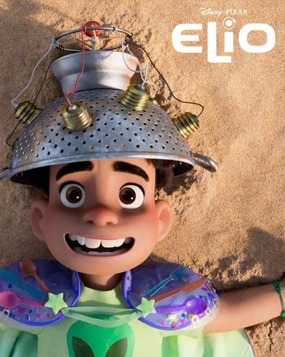 Disney Plakat "Elio" mit einem Jungen, der eine Art selbstgebastelten Raumanzug trägt.