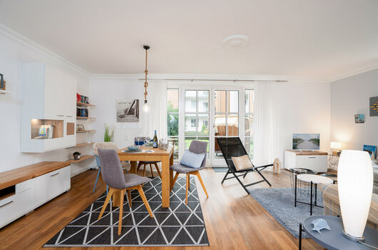 Maritim eingerichtete Wohnung, in der du super zur Ruhe kommen kannst