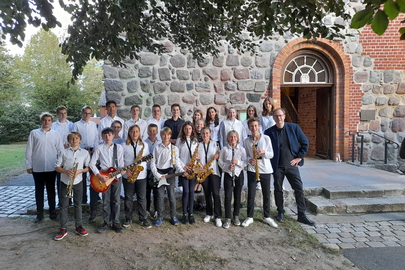 Gruppenfoto einer Big Band