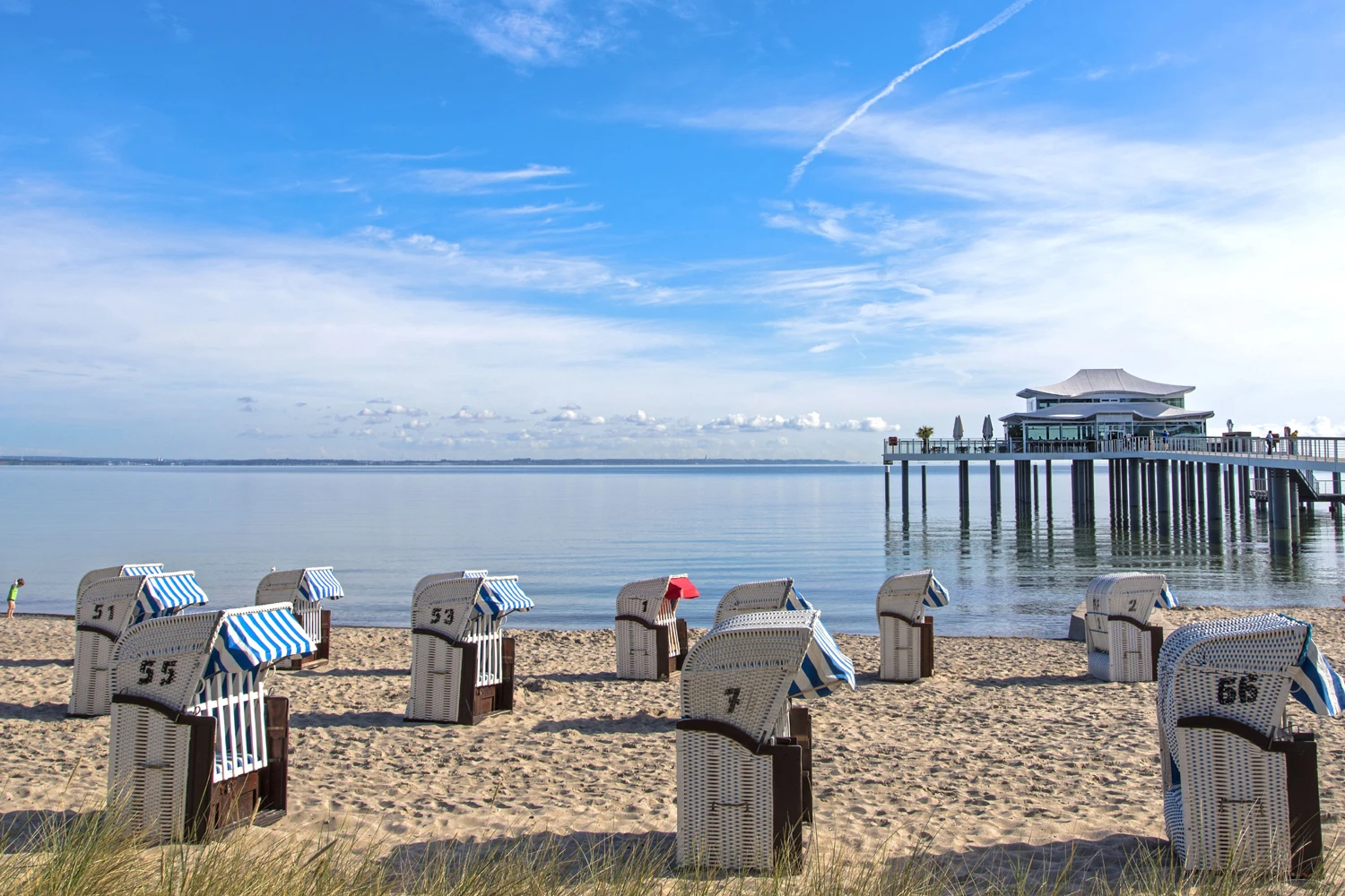 Das Teehaus in Timmendorfer Strand ist ein Restaurant direkt auf der Ostsee