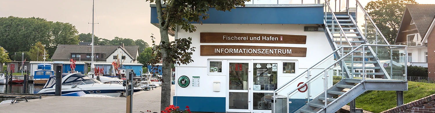 Hafeninformationszentrum Niendorf von außen