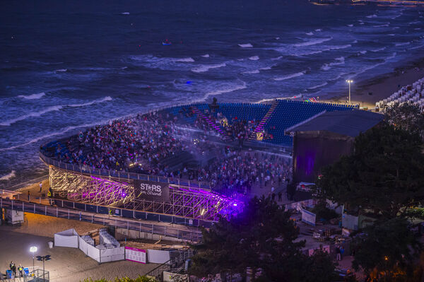 Musik-Arena in Timmendorfer Strand von oben. 