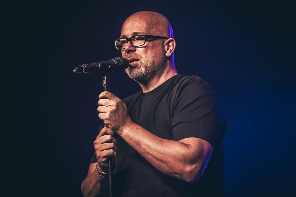 Foto von Martin Kämpfer am Mikrofon
