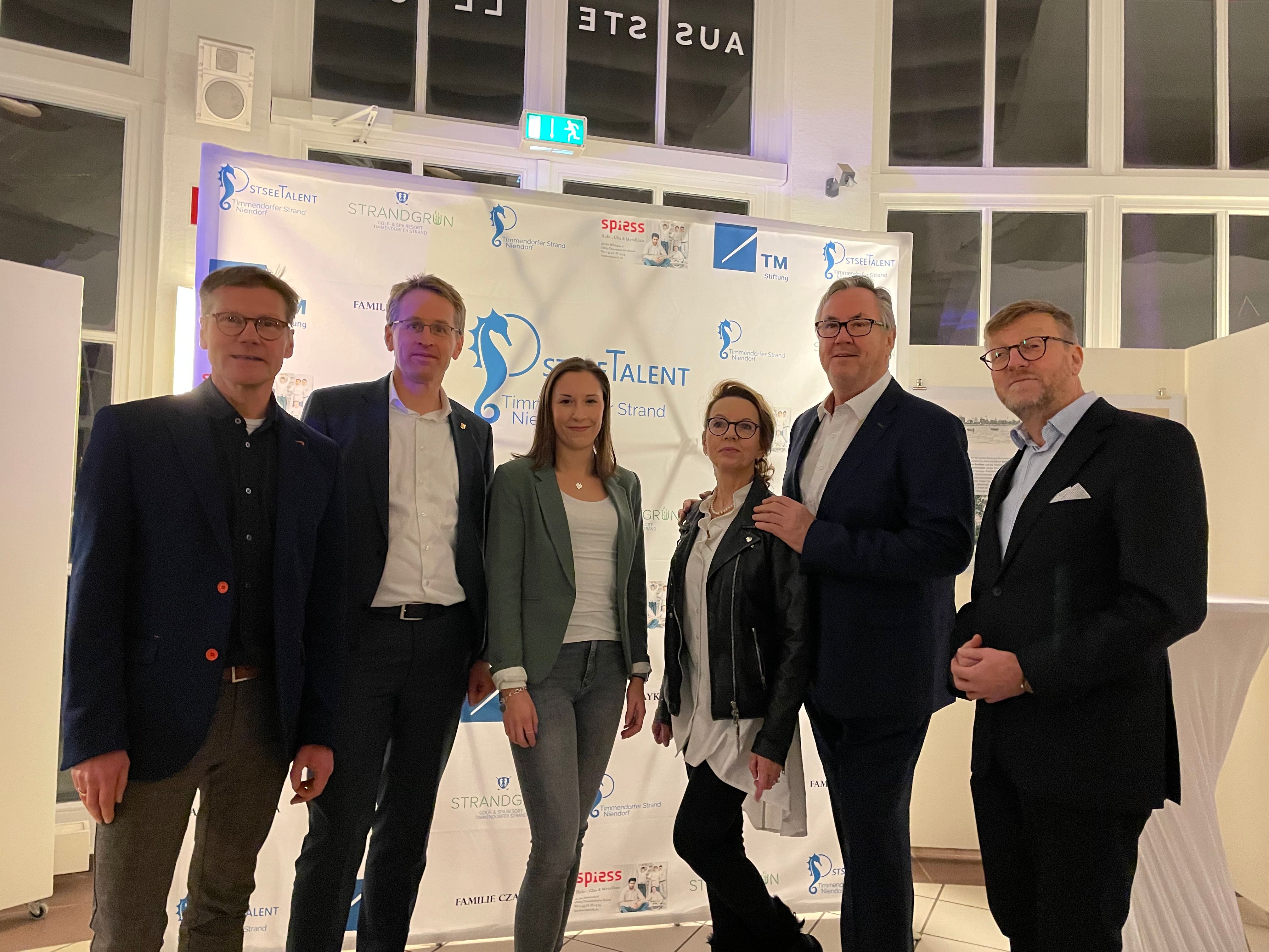 Die Timmendorfer Strand Niendorf Tourismus GmbH (TSNT GmbH) organisiert gemeinsam mit dem Initiator Andreas Czayka erneut den Ideenwettbewerb OstseeTalent für Jugendliche.